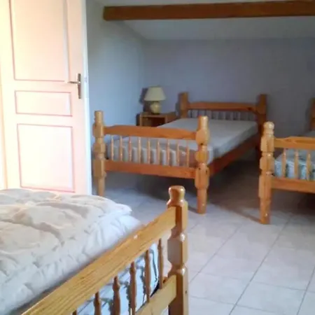 Maison De 3 Avec Piscine Partagee Jardin Amenage Et Wifi A Otel