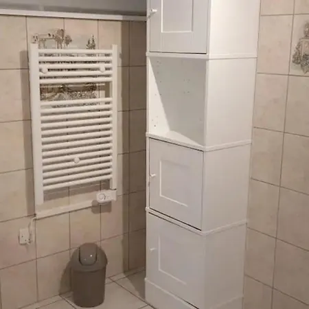 Maison De 3 Avec Piscine Partagee Jardin Amenage Et Wifi A Otel