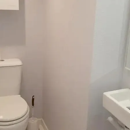 Otel Maison De 3 Avec Piscine Partagee Jardin Amenage Et Wifi A Bégadan
